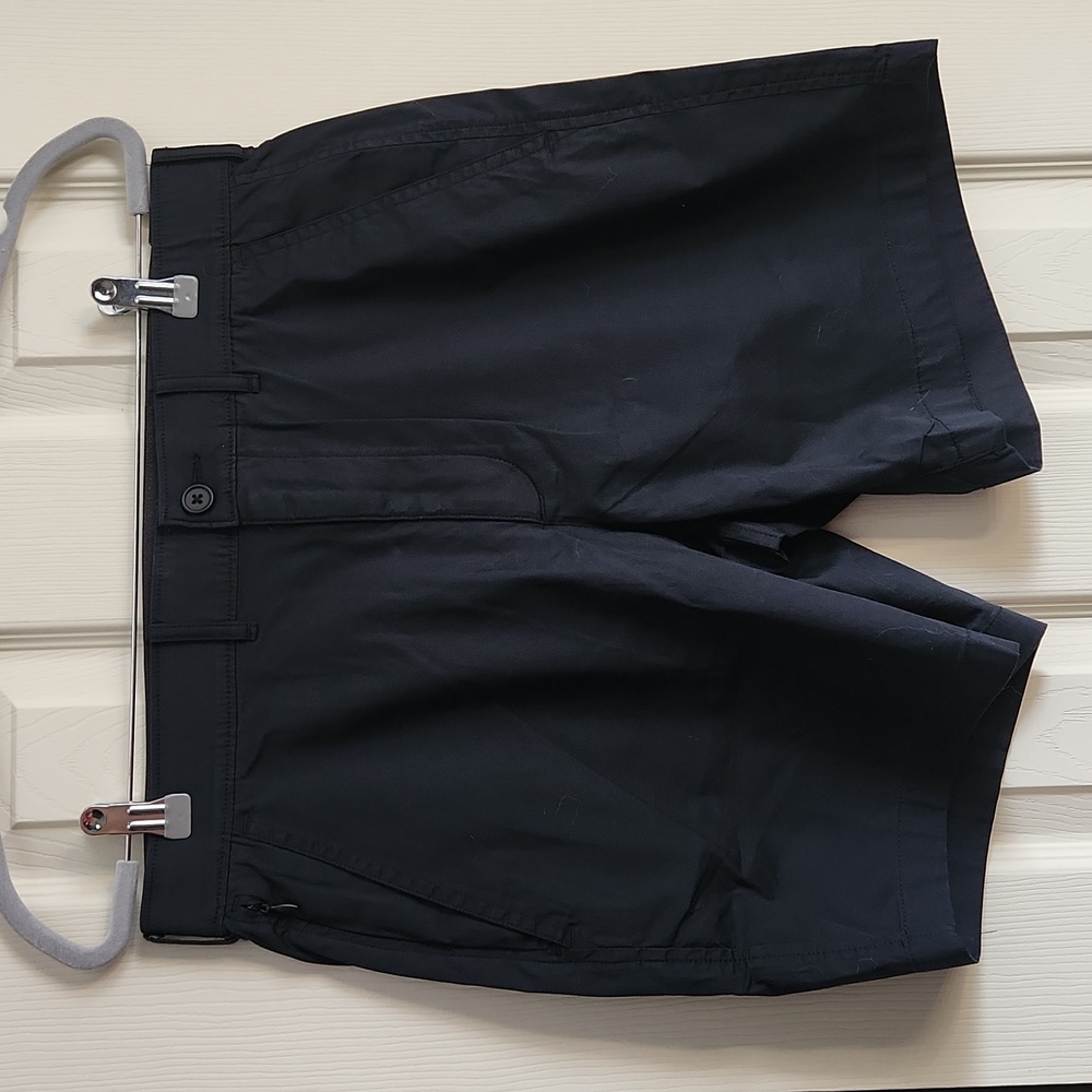 Abercrombie and Fitch Black men's shorts